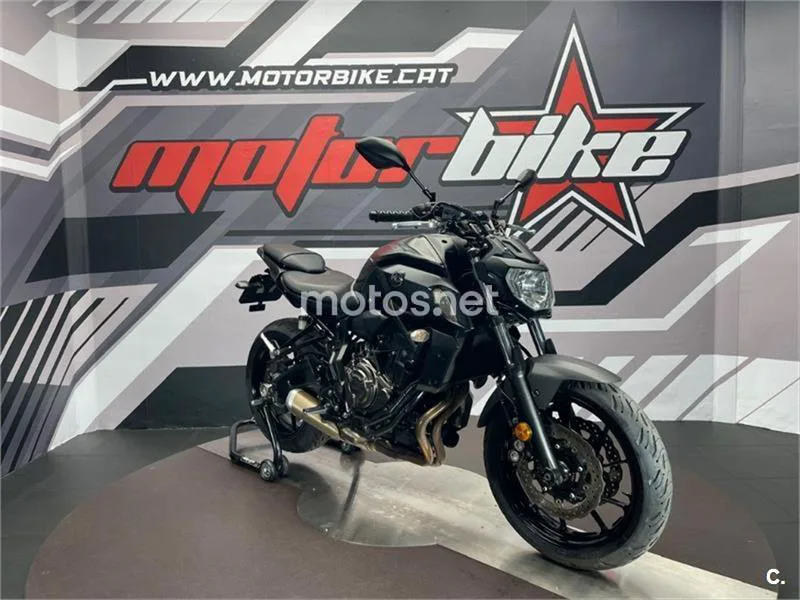 Yamaha MT-07 – Vista 5
