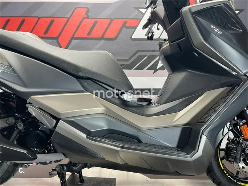 Kymco DTX 350 – Vista 12