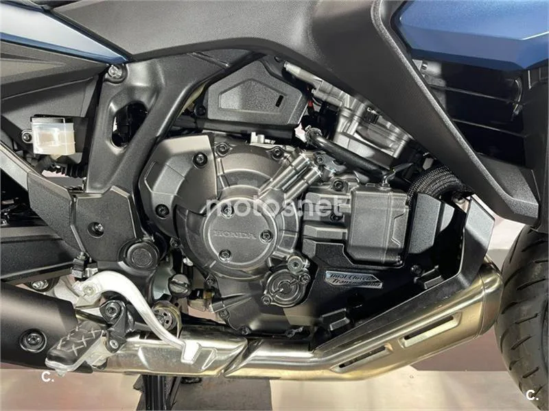 Honda NT1100 – Vista 17