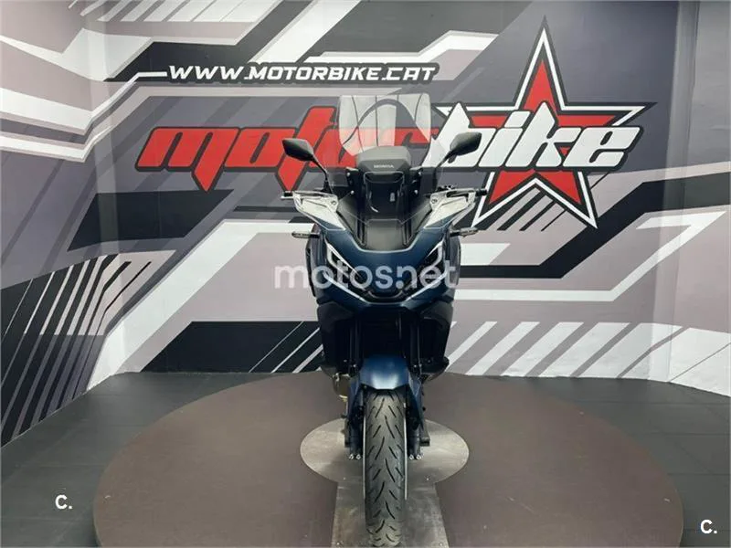 Honda NT1100 – Vista 3
