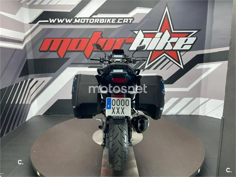 Honda NT1100 – Vista 4