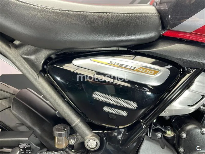 Triumph Speed 400 – Vista 13