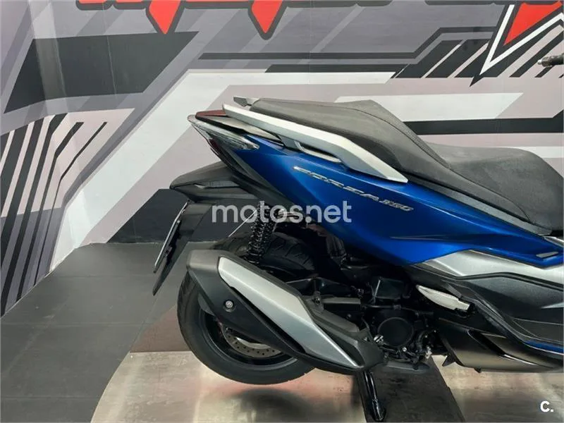 Honda Forza 350 – Vista 13
