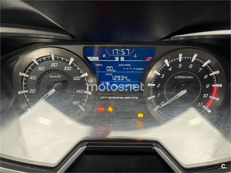 Honda Forza 350 – Vista 6