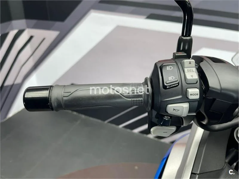 Honda NC 750 X – Vista 12