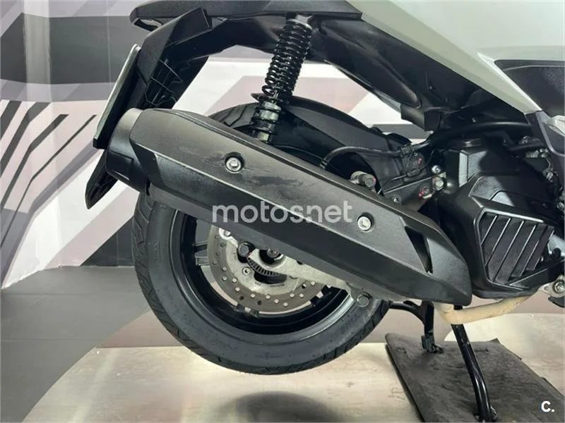 Honda Forza 125 – Vista 12