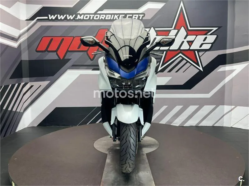 Honda Forza 125 – Vista 3