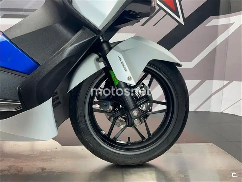 Honda Forza 125 – Vista 9