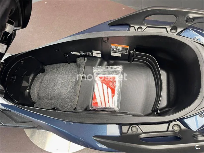 Honda Forza – Vista 16