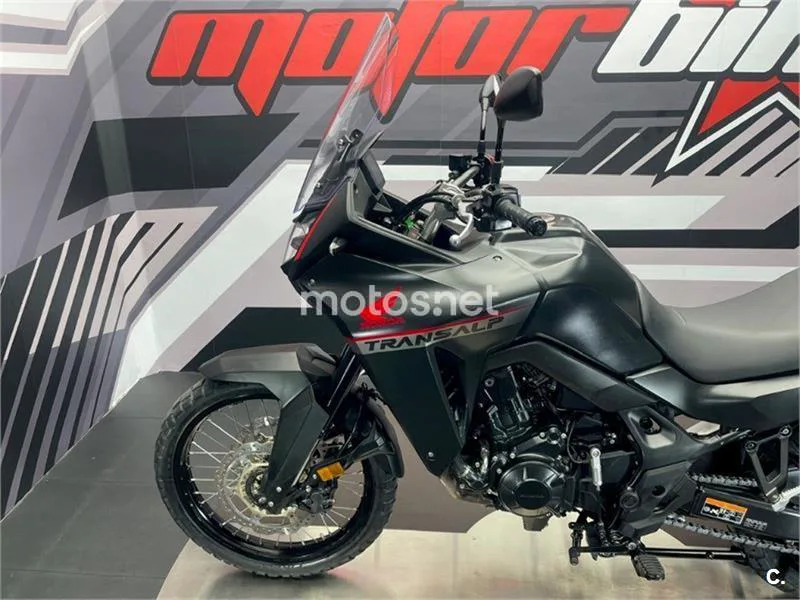 Honda XL 750 Transalp – Vista 21