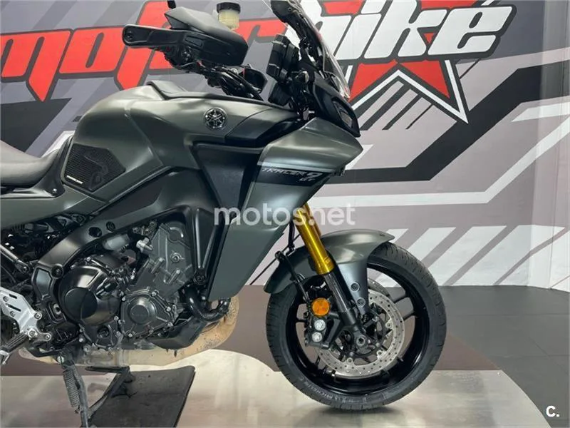 Yamaha Tracer 9 – Vista 15