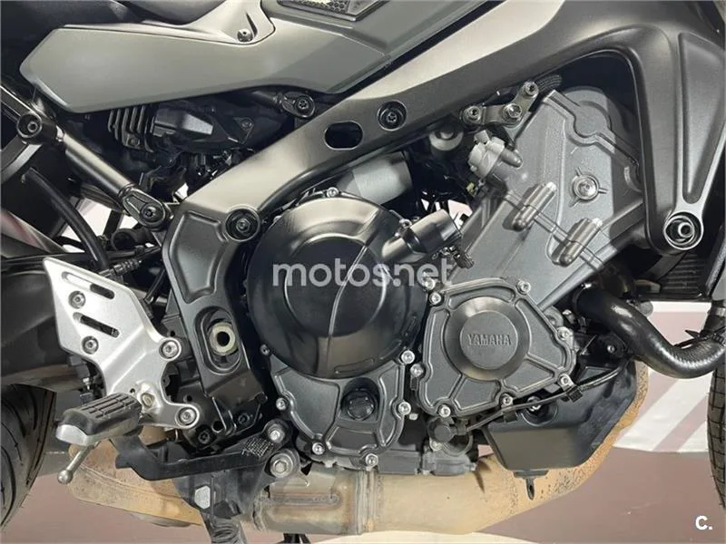 Yamaha Tracer 9 – Vista 18