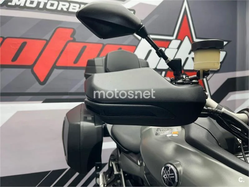 Yamaha Tracer 9 – Vista 22