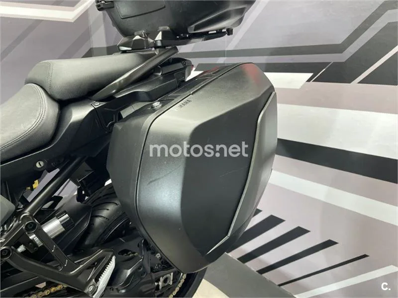 Yamaha Tracer 9 – Vista 23