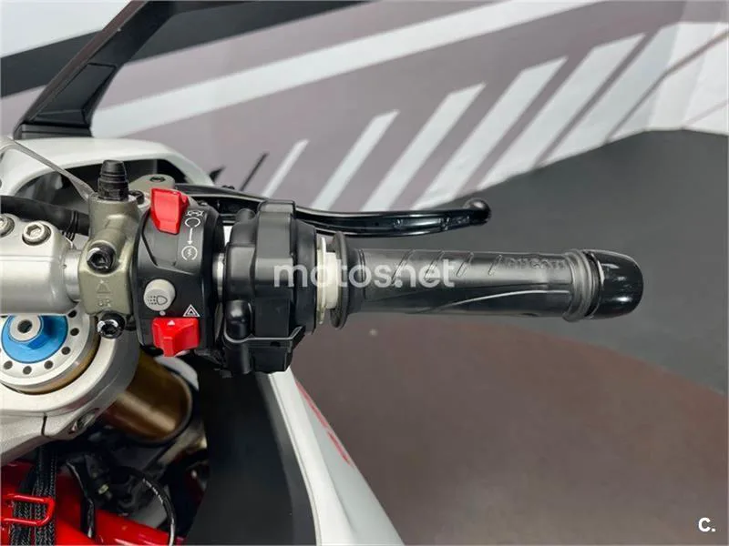 Ducati SuperSport – Vista 9