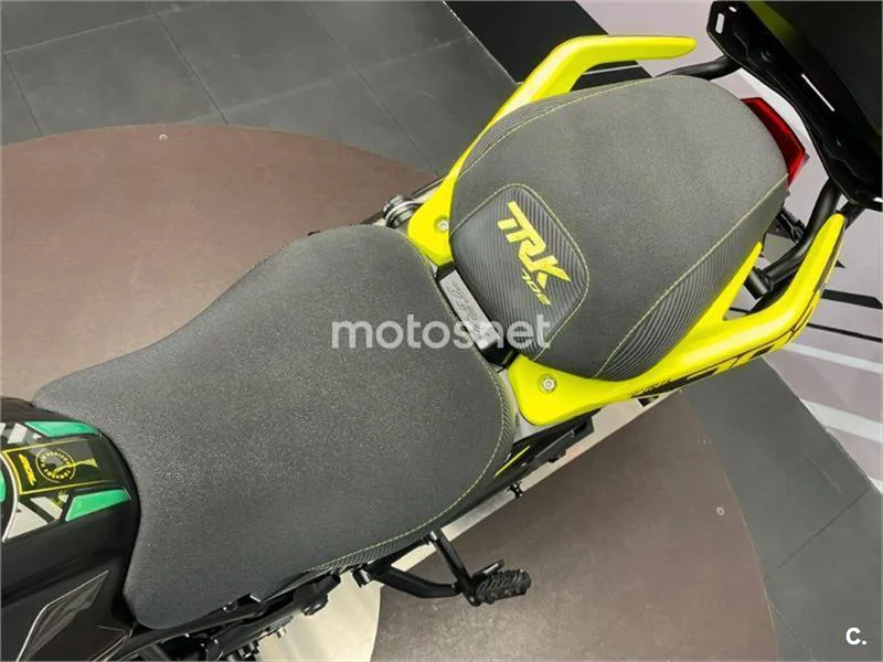 Benelli TRK 702 – Vista 22