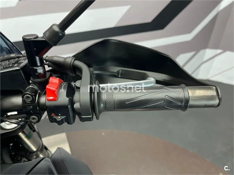 Yamaha MT-07 – Vista 9
