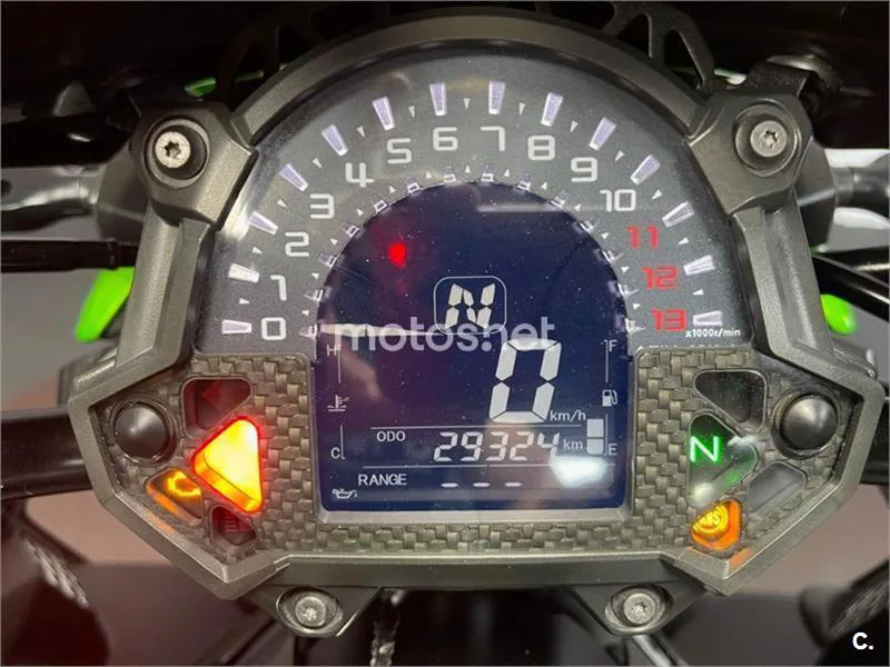 Kawasaki Z900 – Vista 6