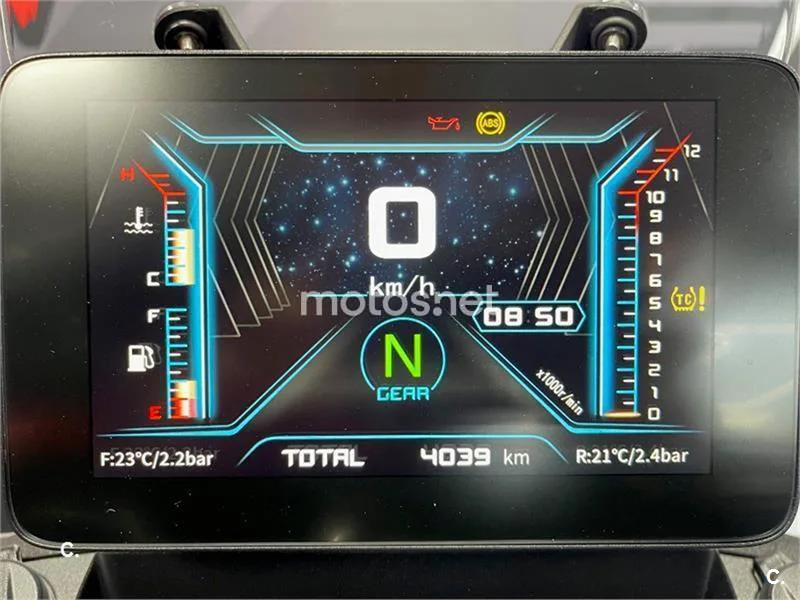 QJ Motor SRT 600 SX – Vista 6