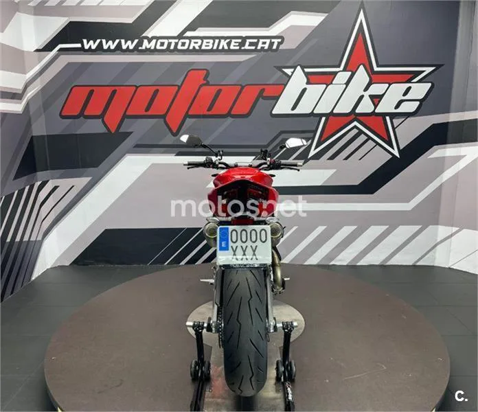 Ducati Streetfighter V2 – Vista 4