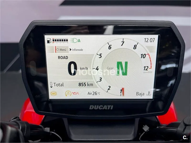 Ducati Streetfighter V2 – Vista 6