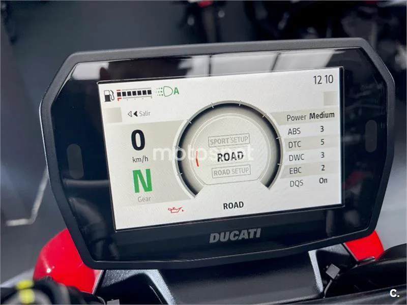 Ducati Streetfighter V2 – Vista 9