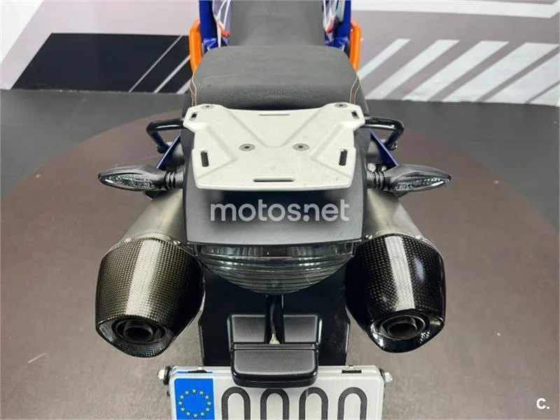 KTM 990 Adventure – Vista 20