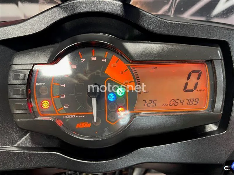 KTM 990 Adventure – Vista 6