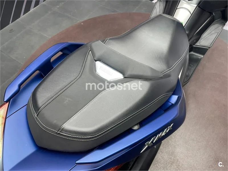Yamaha XMAX 300 – Vista 11