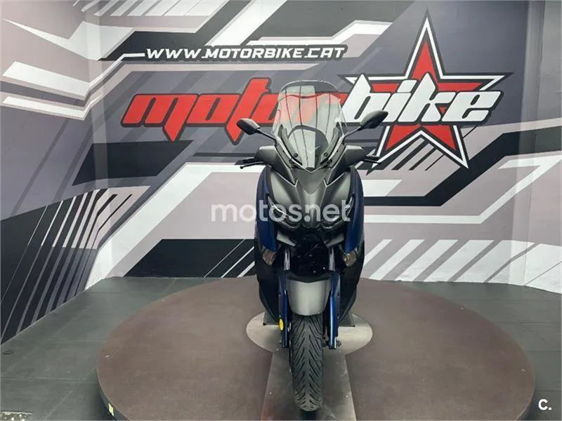 Yamaha XMAX 300 – Vista 3