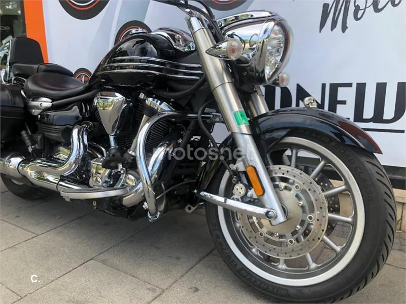 Yamaha XV 1900A Midnight Star – Vista 15