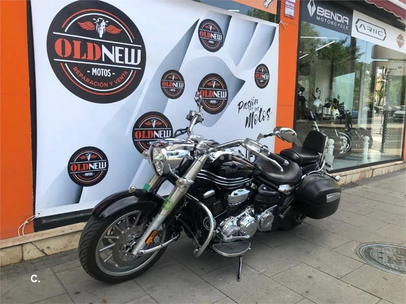 Yamaha XV 1900A Midnight Star – Vista 7