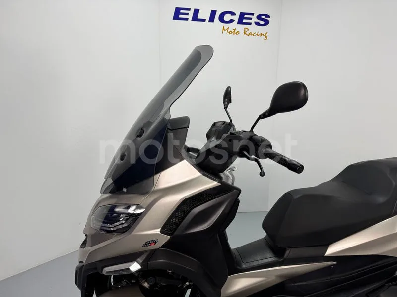 Piaggio MP3 - Vista 16
