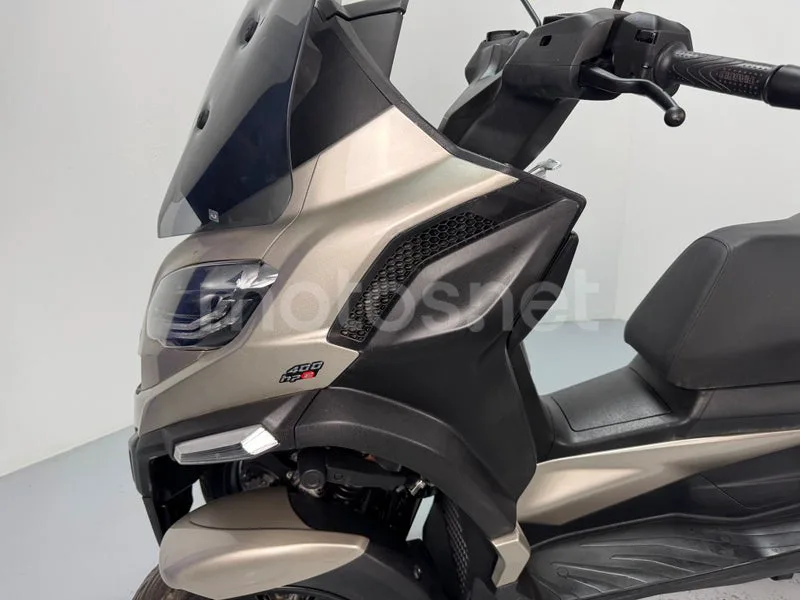 Piaggio MP3 - Vista 17