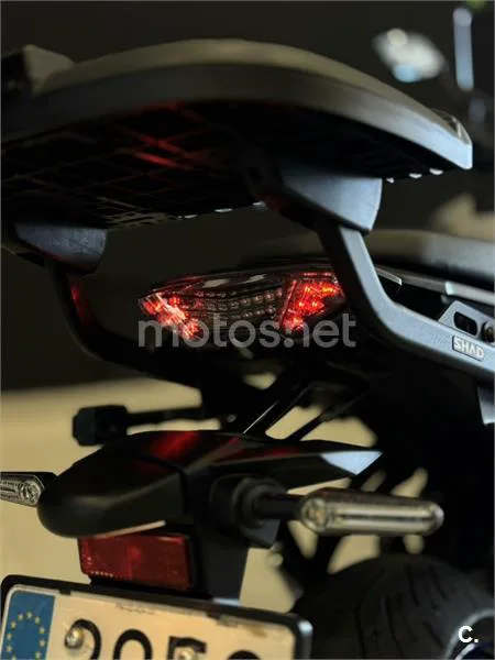 Yamaha MT-07 – Vista 8