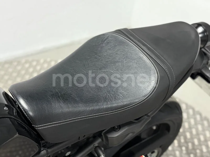 Yamaha XSR700 - Vista 19