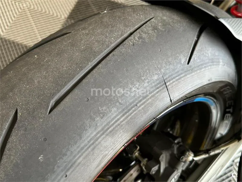 BMW S 1000 RR – Vista 7