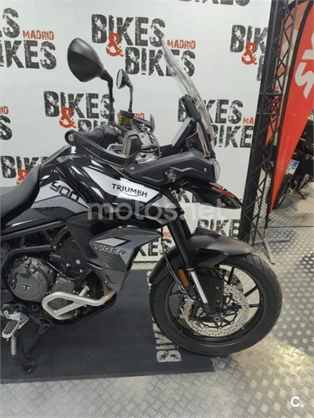 Triumph Tiger 900 – Vista 11