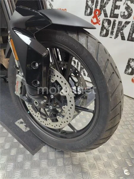Triumph Tiger 900 – Vista 3