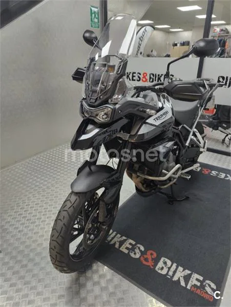 Triumph Tiger 900 – Vista 4