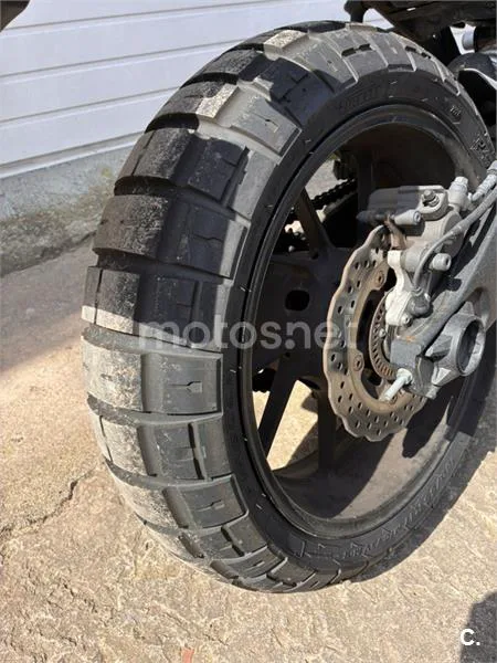 Yamaha XSR 700 – Vista 4