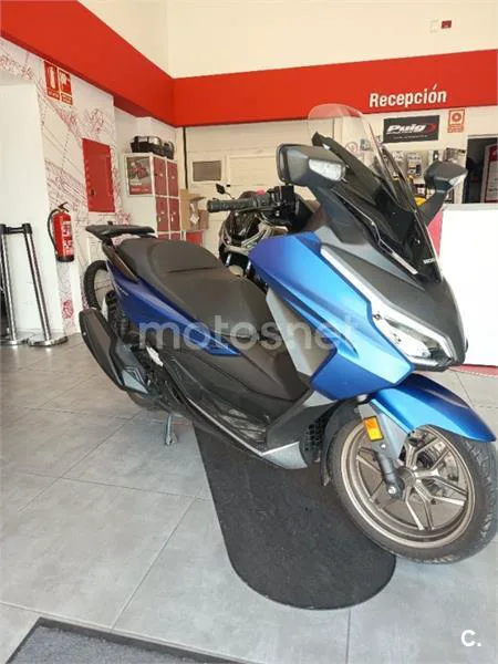 Honda Forza 350 – Vista 4
