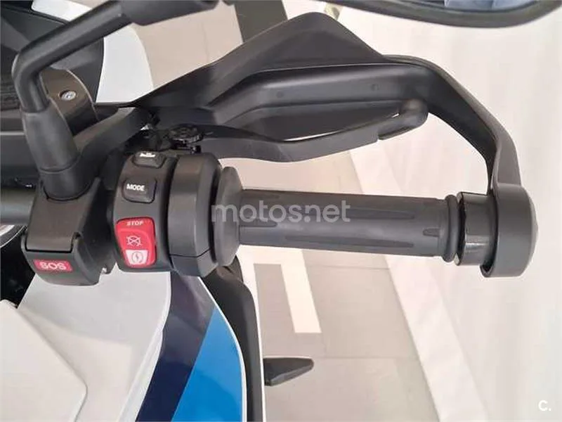 BMW S 1000 XR – Vista 8