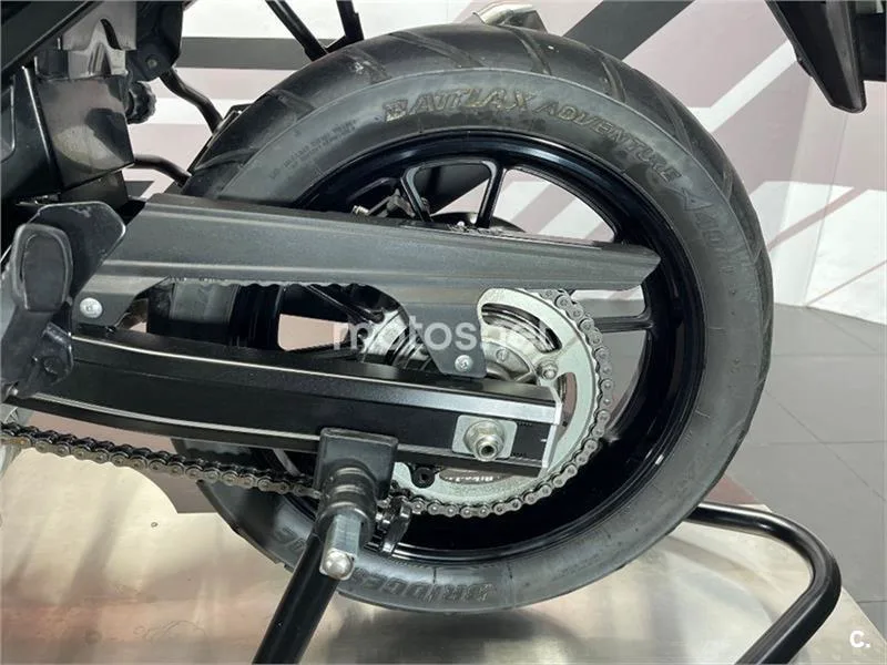 Suzuki V-Strom 650 – Vista 21