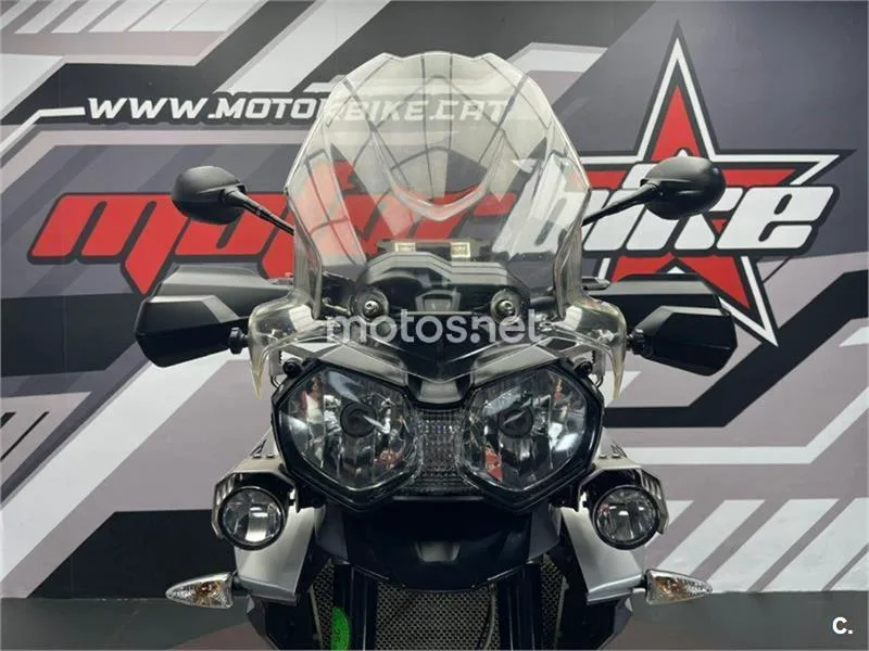 Triumph Tiger 800 XR – Vista 20