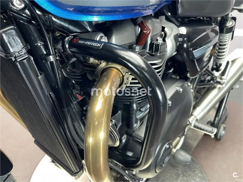 Triumph Street Twin – Vista 13