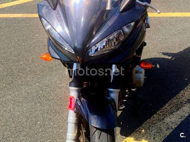 Yamaha FZ6 Fazer – Vista 4
