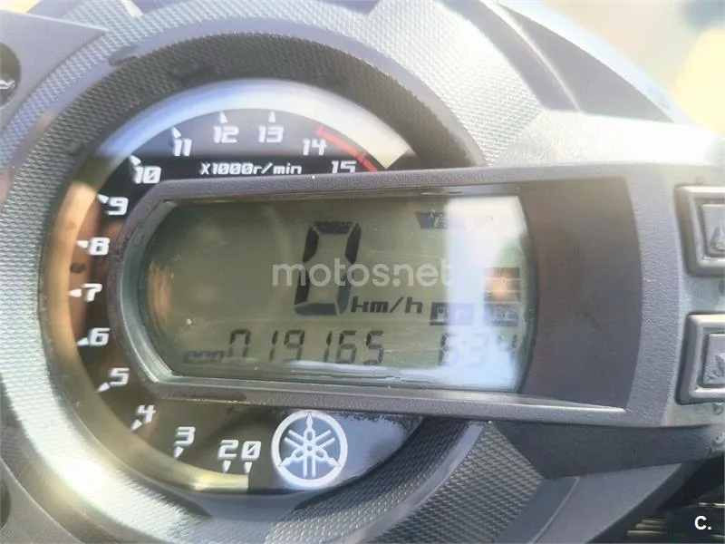 Yamaha FZ6 Fazer – Vista 5