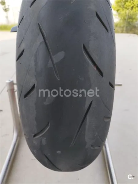 Suzuki GSX-8R – Vista 5