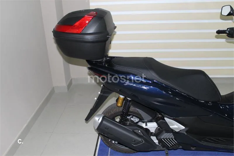 Honda PCX 125 – Vista 12